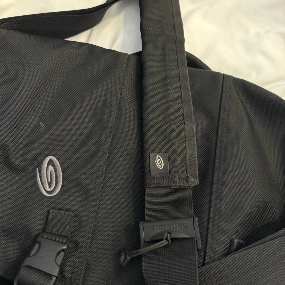 Like New Rare Vintage Timbuk2 Messenger Style Commuter Bag